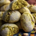 italian pistachio cookies First Image